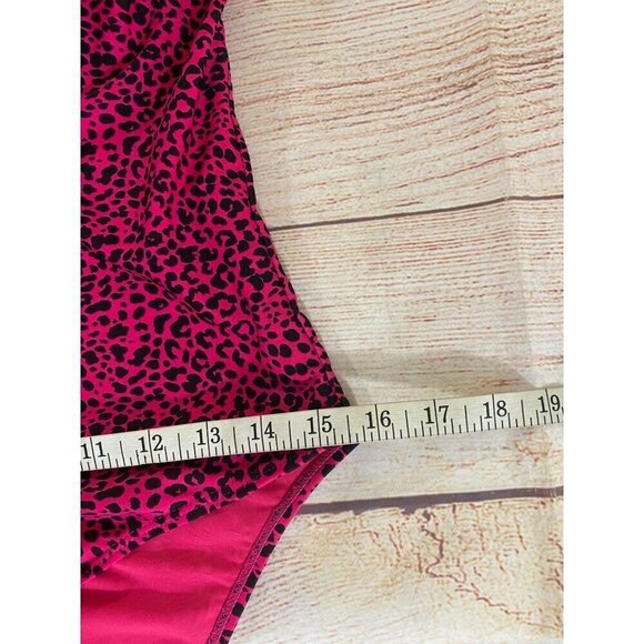 Juicy Couture Women's Pink Leopard Print Ruffle One Piece Swimsuit - Large - Picture 7 of 12
